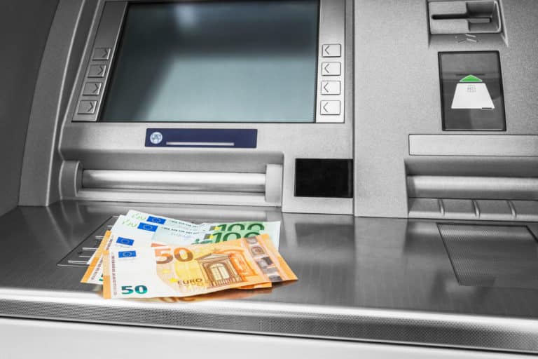 Woher nehmen Banken Geld für Kredite? - Geldschöpfung bei ...